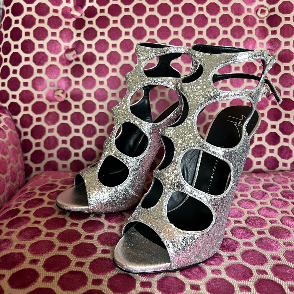 Sparkling high heels GIUSEPPE ZANOTTI